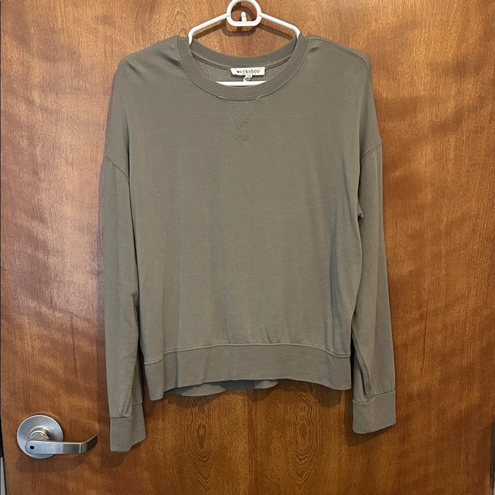 Workshop Olive Color Sweatshirt